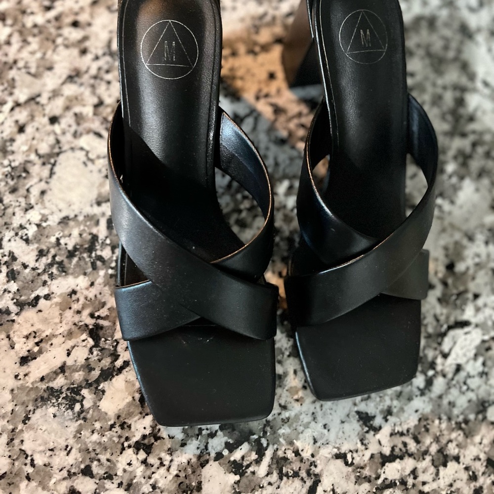 Woman’s shoes